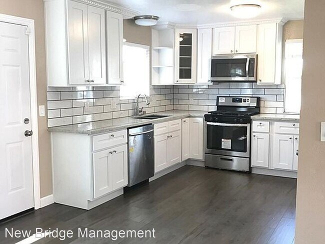 Building Photo - 3 br, 2 bath House - 1690 Berrywood Drive