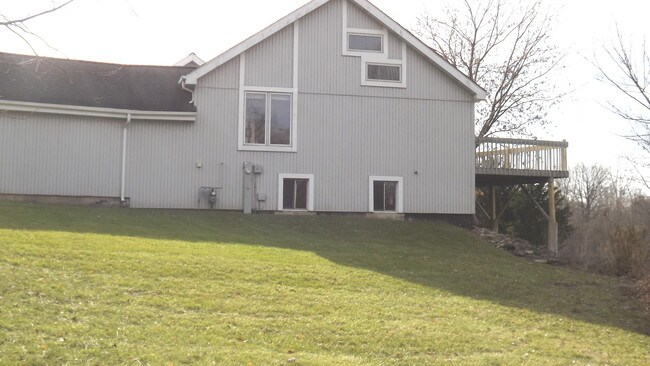 Building Photo - 14722 S Penn Rd