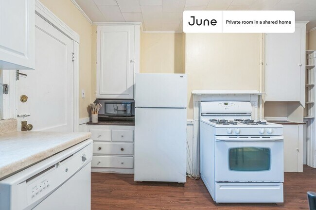 Foto del edificio - Room in Shared 4 bed/1 bath home