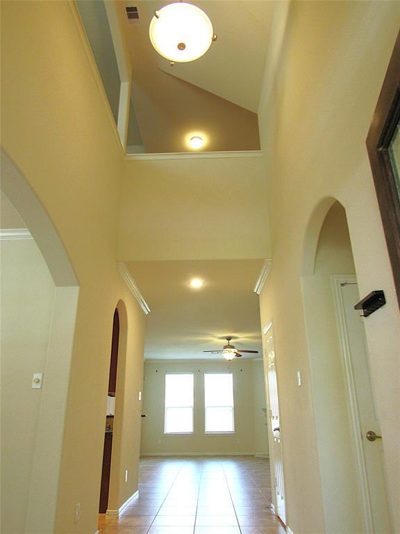 Building Photo - 24434 Sundance Spring Dr