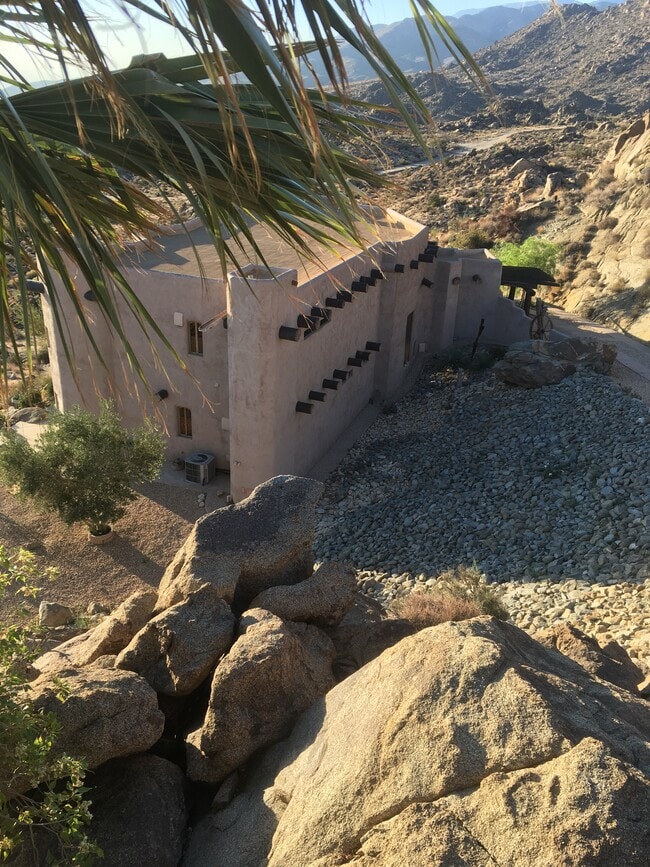 Main House - 56250 Las Rocas