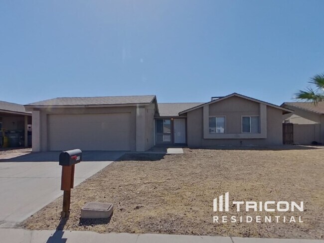 Building Photo - 4117 E Nancy Lane Phoenix AZ