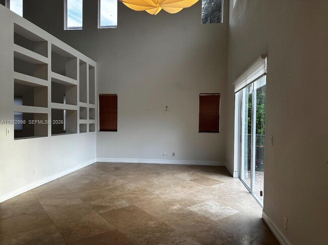 Foto del edificio - 140 NW 117th Terrace