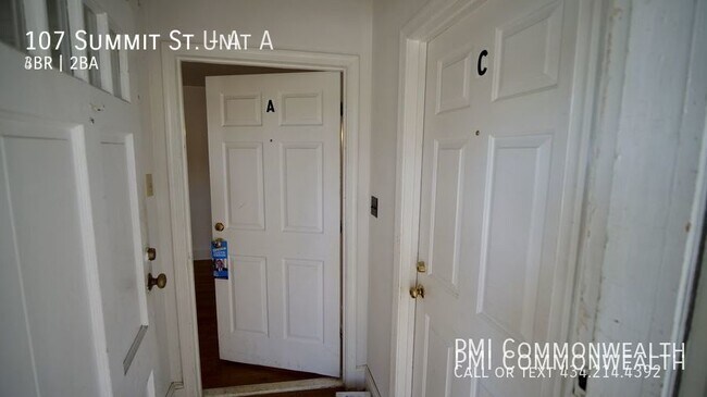 Building Photo - 3 Bed / 2 Bath Multiplex (Available 7/10/24)