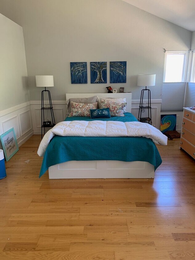 Foto del edificio - Rare Opportunity to live in the Arbors on ...