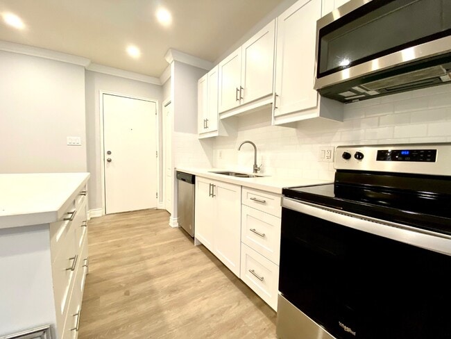 Photo du bâtiment - 112 St Joseph's Dr