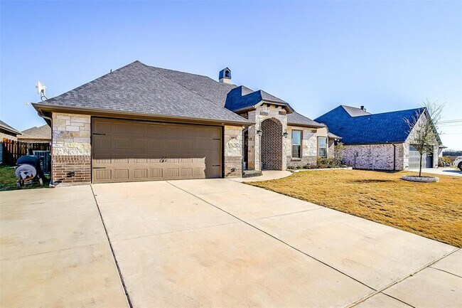 Building Photo - 3004 Capital Hill Dr