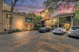 Building Photo - 15575 Miami Lakeway N