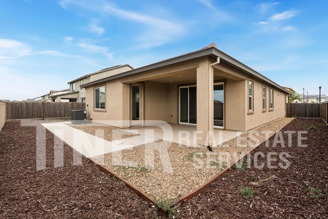 Building Photo - 8112 Joecy Wy