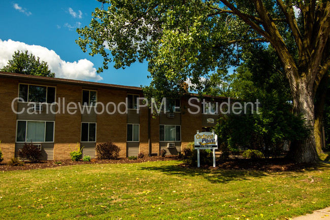 Building Photo - 740 Vincent Ct
