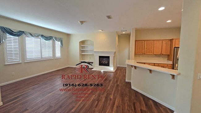 Foto del edificio - 2713 Robinson Creek Ln