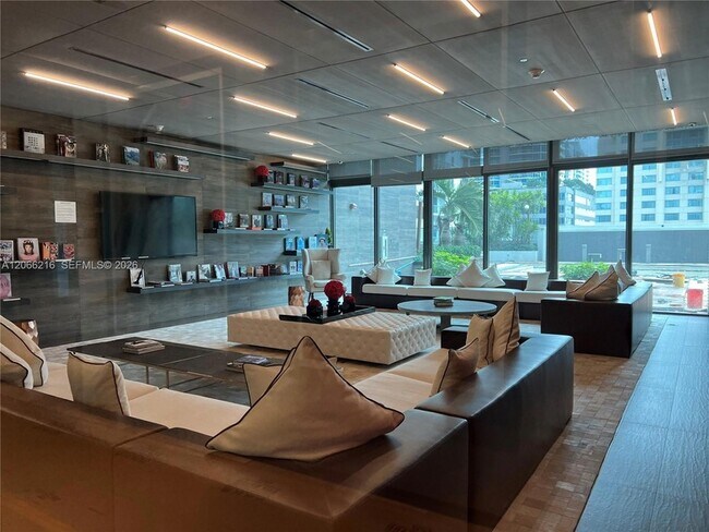 Foto del edificio - 1080 Brickell Ave