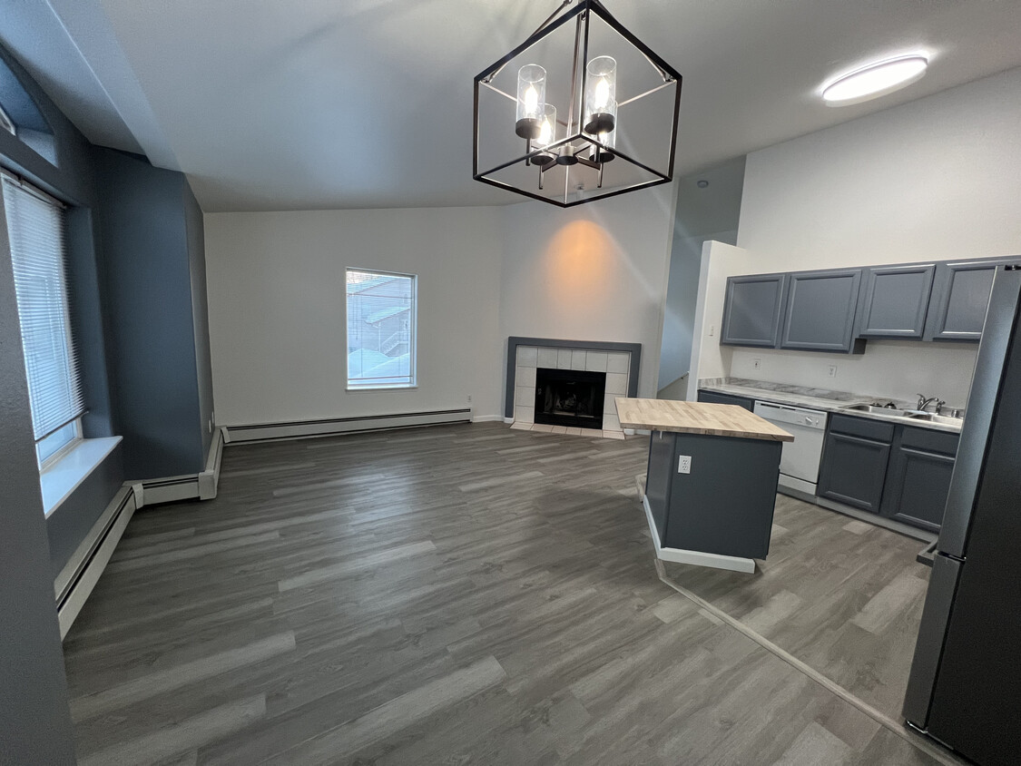 Upstairs Living Room / Dining Area / Kitchen - 1741 Elcadore Dr