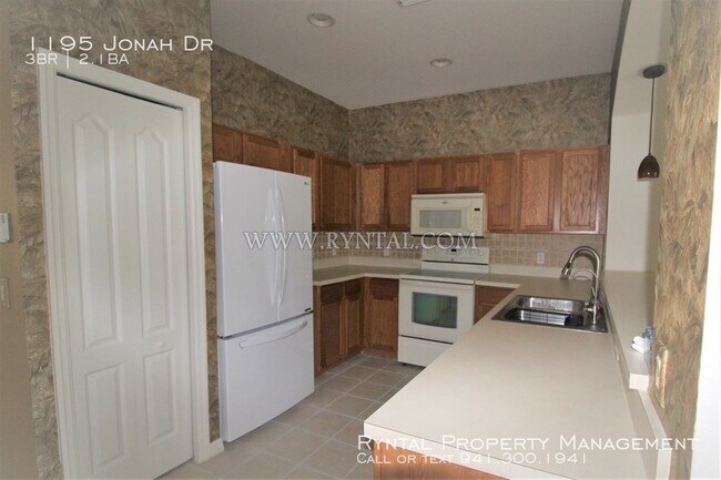 Building Photo - 1195 Jonah Dr