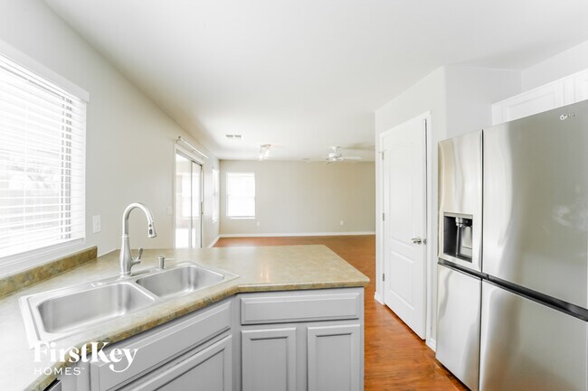 Foto del edificio - 12956 N Steamboat Dr