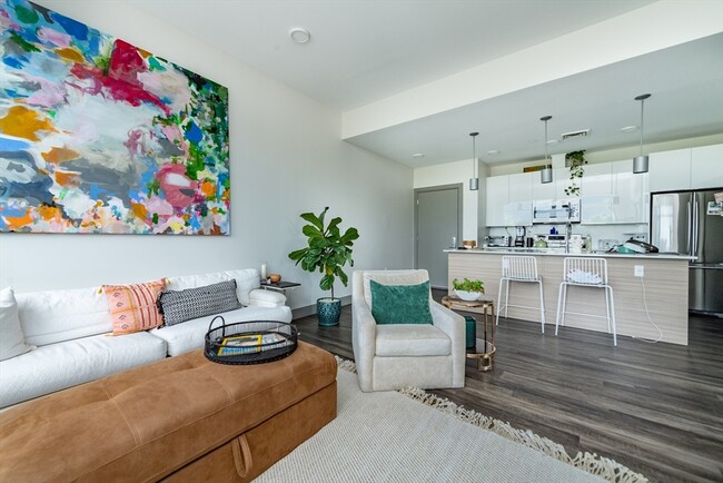 Building Photo - 408 Mystic Ave