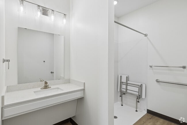 2BR, 2BA - 1,400SF - Primary Bathroom - Manor Heights Townhomes