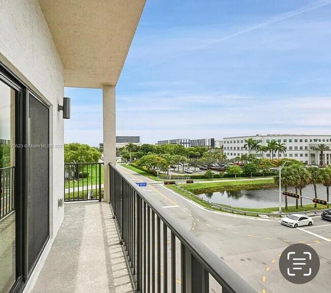 Foto del edificio - 8167 NW 41st St