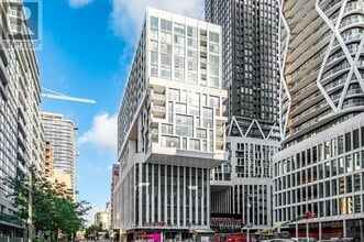 Building Photo - 121 St Patrick St