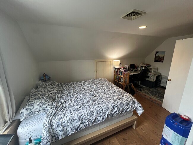 Foto del edificio - 7 Jay St