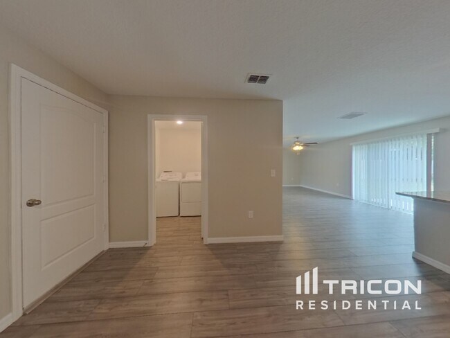 Foto del edificio - 1066 Mansfield Rd
