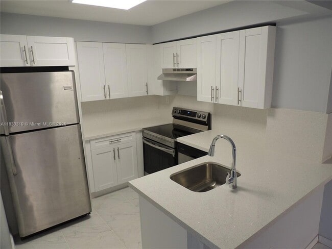 Photo - 15444 SW 85th Ln Apartment