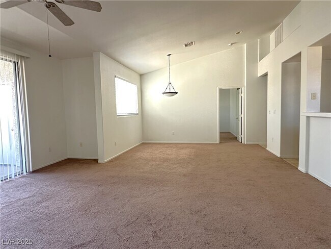 Foto del edificio - 2325 Windmill Pkwy