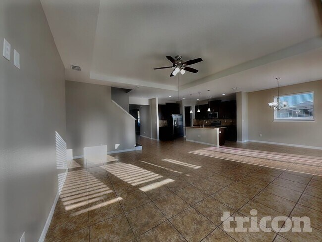 Foto del edificio - 5363 Suncatcher Dr