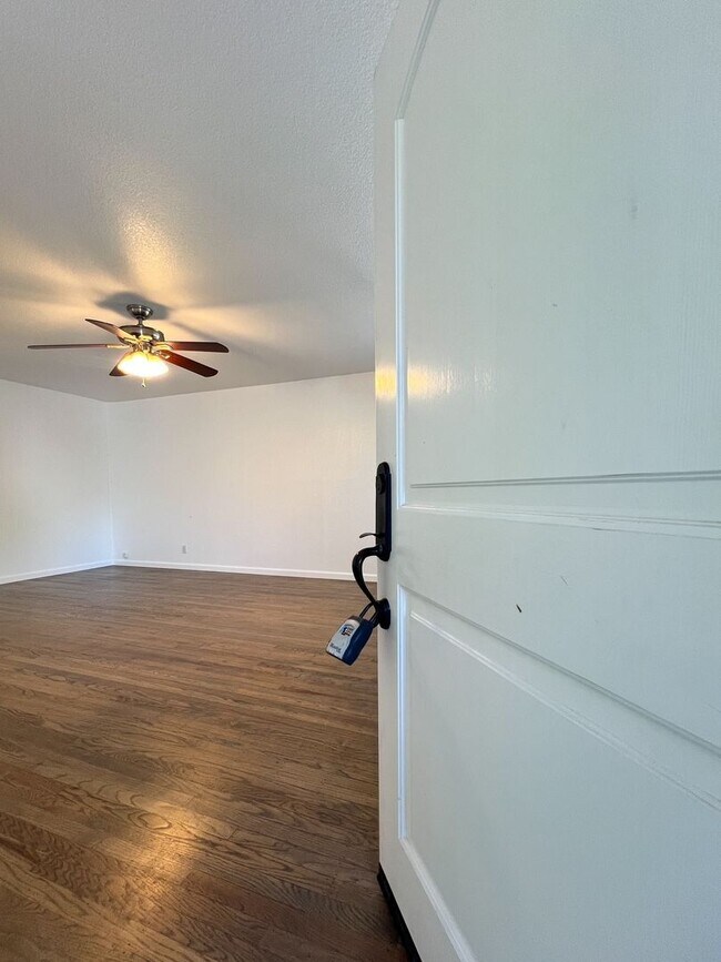 Foto del edificio - Beautiful Three Bedroom North Napa Home