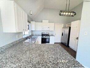 Building Photo - 16702 Tranquil Dr
