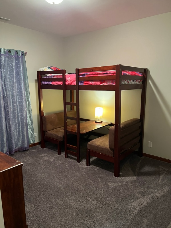 Foto principal - 19239 W Fairview Dr