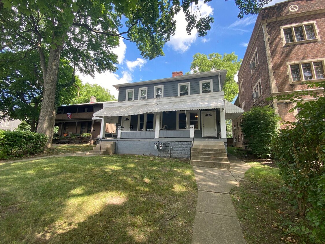 Foto principal - E Norwich Ave 52-54 NCR