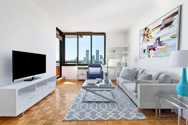 Building Photo - 2 bedroom in NEW YORK NY 10280