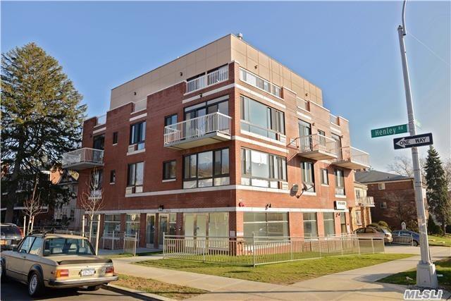 Building Photo - 17004 Henley Rd