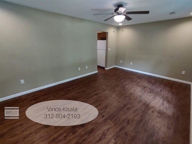 Building Photo - 529 Highland Ave