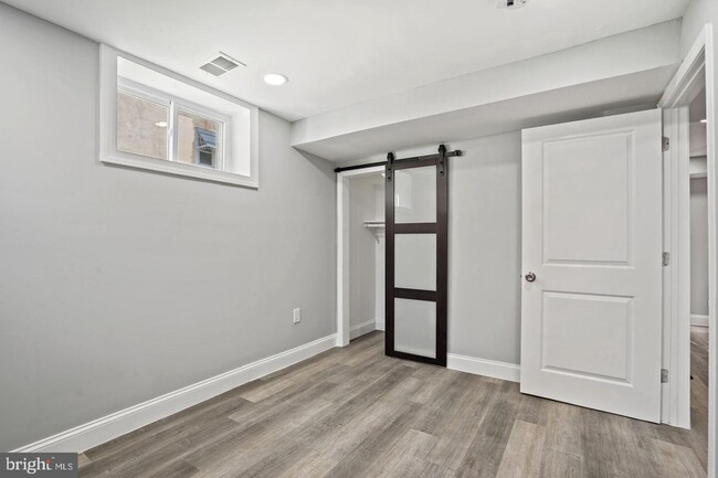 Foto del edificio - 2651 Myrtle Ave NE