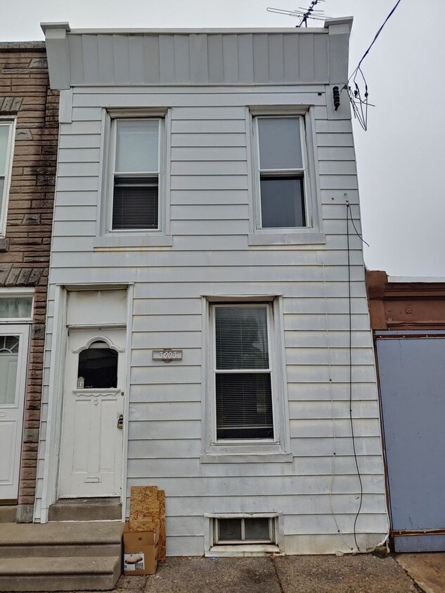 Primary Photo - Port Richmond-2 bedroom home