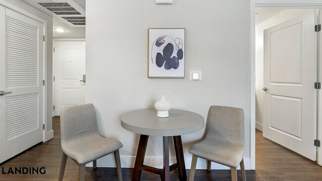 Foto del edificio - 2900 E 16th Ave