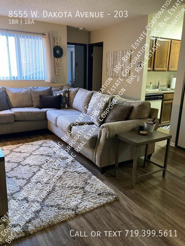 Foto principal - 8555 W Dakota Ave