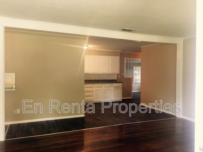 Photo - 1414 Lackland St House