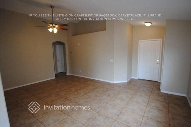 Building Photo - 15659 N Gil Balcome Ct