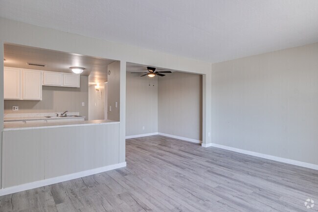 2HAB, 2BA - 850 ft² - Avante Pointe