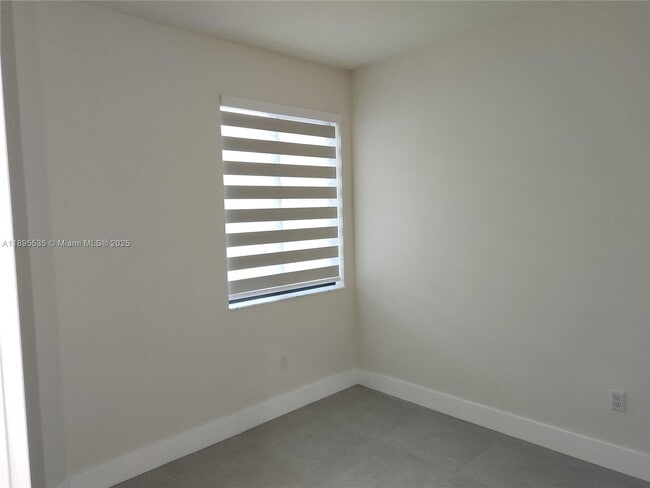 Building Photo - 8040 NW 42nd St