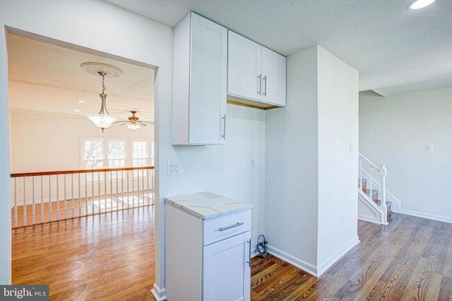 Building Photo - 8950 Cannon Ridge Dr