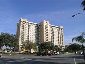 Building Photo - 750 N Tamiami Trl