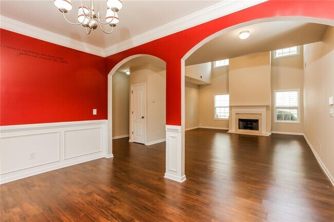 Building Photo - 2128 Copper Ridge Trail NE