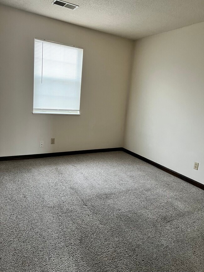 Foto del edificio - Maple Pointe Aparmtents