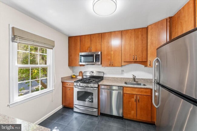 Foto del edificio - 5602 Kirkham Ct