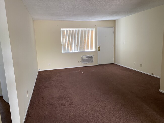 Bed Room - 13002 Dronfield Ave