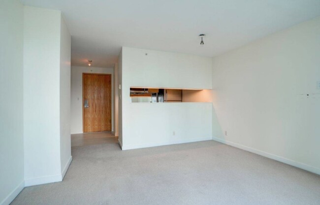Photo du bâtiment - 1288 W Georgia St